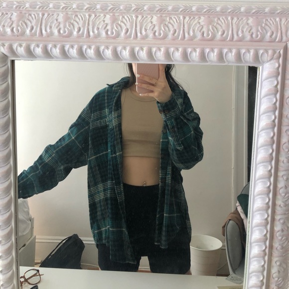 Oversized button up - Picture 2 of 4